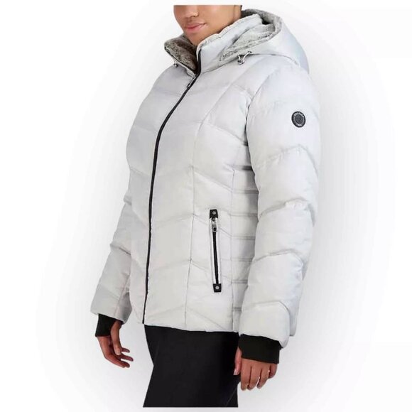 Nautica Ladies’ Puffer Jacket, Detachable Hood, Water Resistant - Picture 2 of 7